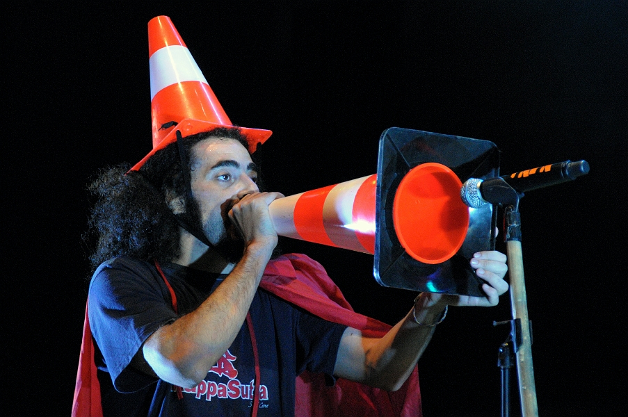 caparezza_08_08.jpg